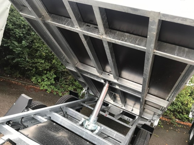 Hapert Cobalt 3-Seitenkipper HM-2 3050 x 1800 x 300 mm, ZG 3,0 to. E-Pumpe, Plane 180 cm - Remolque volquete: foto 2 Hapert Cobalt 3-Seitenkipper HM-2 3050 x 1800 x 300 mm, ZG 3,0 to. E-Pumpe, Plane 180 cm - Remolque volquete: foto 2