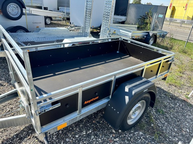 Neptun Tieflader BOIS, GN127, N13-236 bois, 1,3 to. 2360 x 1290 x 360 mm - Remolque de coche: foto 4 Neptun Tieflader BOIS, GN127, N13-236 bois, 1,3 to. 2360 x 1290 x 360 mm - Remolque de coche: foto 4