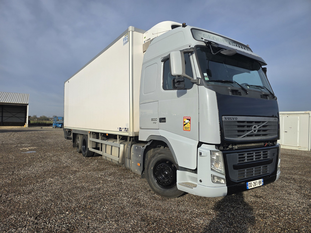 VOLVO FH500 - EEV - 6x2 - Steering Axle - Frigo - Meat Rail - Camión frigorífico: foto 1 VOLVO FH500 - EEV - 6x2 - Steering Axle - Frigo - Meat Rail - Camión frigorífico: foto 1