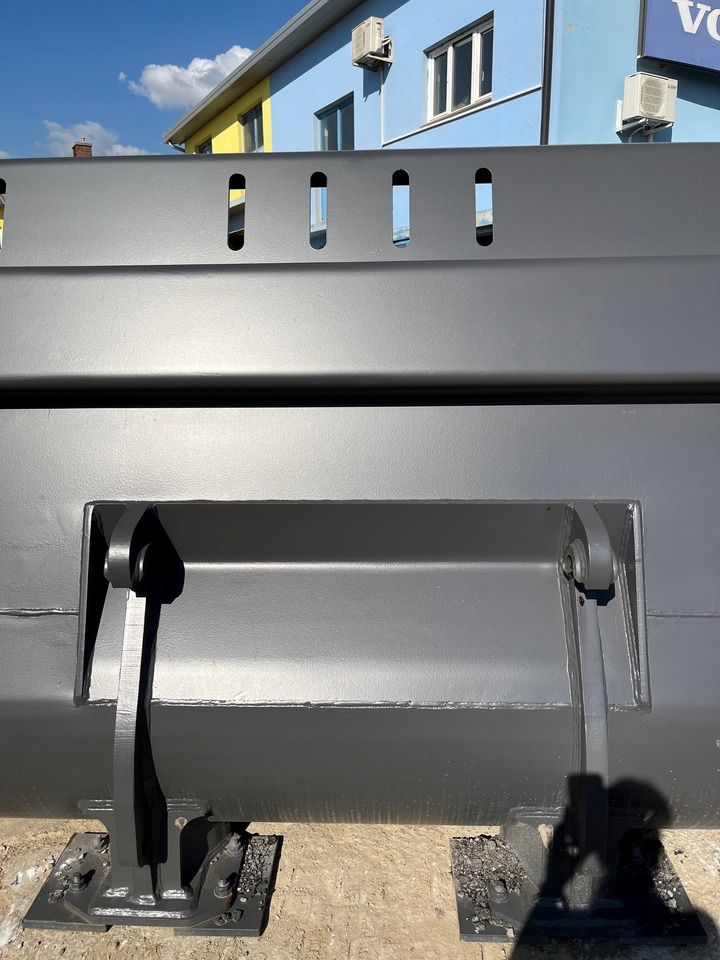 Balavto Loader bucket 3000 mm - Cazo cargador: foto 5 Balavto Loader bucket 3000 mm - Cazo cargador: foto 5