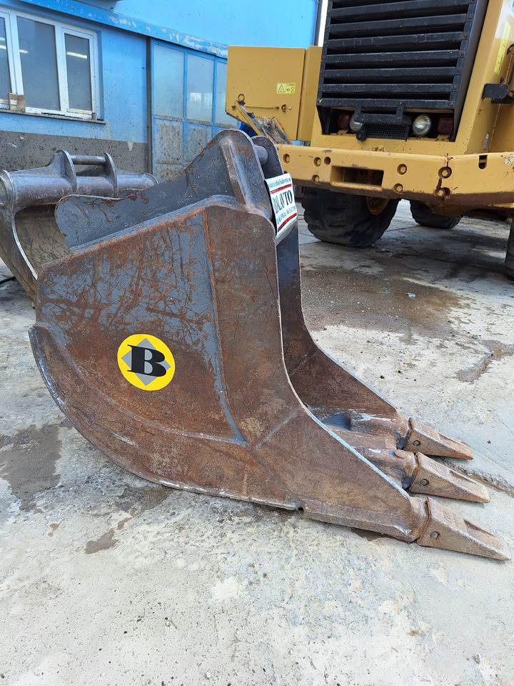 Balavto Trenching bucket 600 mm S60 - Cazo para excavadora: foto 3 Balavto Trenching bucket 600 mm S60 - Cazo para excavadora: foto 3