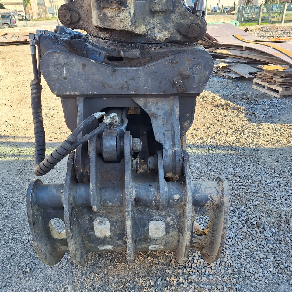 Pinza de manipulación para Excavadora Balavto grab BG 16 S70 for 18-25 ton excavators: foto 7 Pinza de manipulación para Excavadora Balavto grab BG 16 S70 for 18-25 ton excavators: foto 7