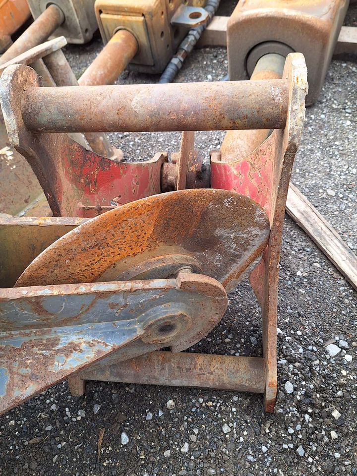 380 mm Volvo S60 - Implemento para Maquinaria de construcción: foto 2 380 mm Volvo S60 - Implemento para Maquinaria de construcción: foto 2