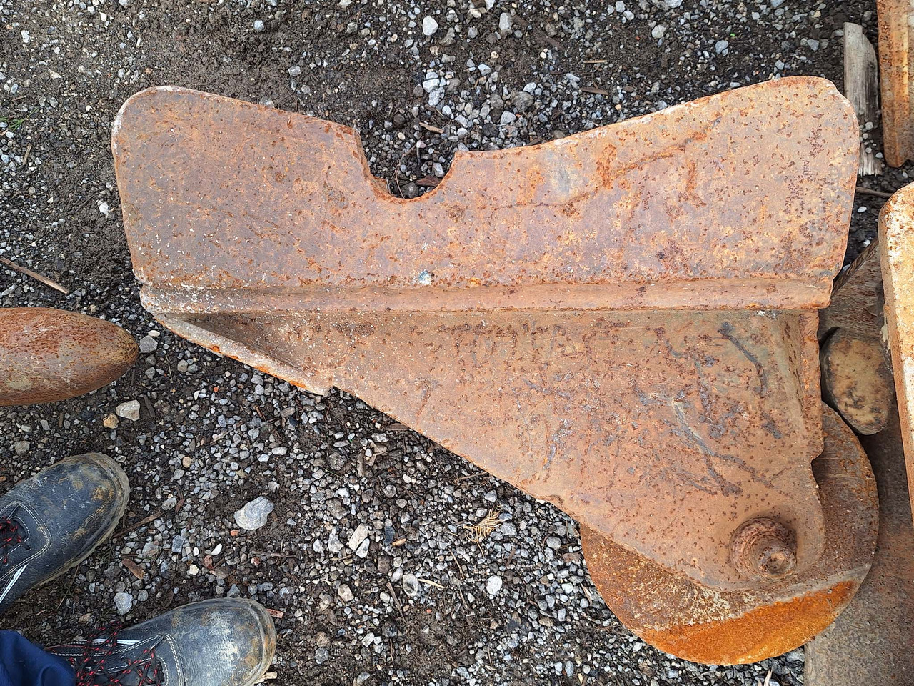 VOLVO 310 mm S60 - Implemento para Maquinaria de construcción: foto 2 VOLVO 310 mm S60 - Implemento para Maquinaria de construcción: foto 2