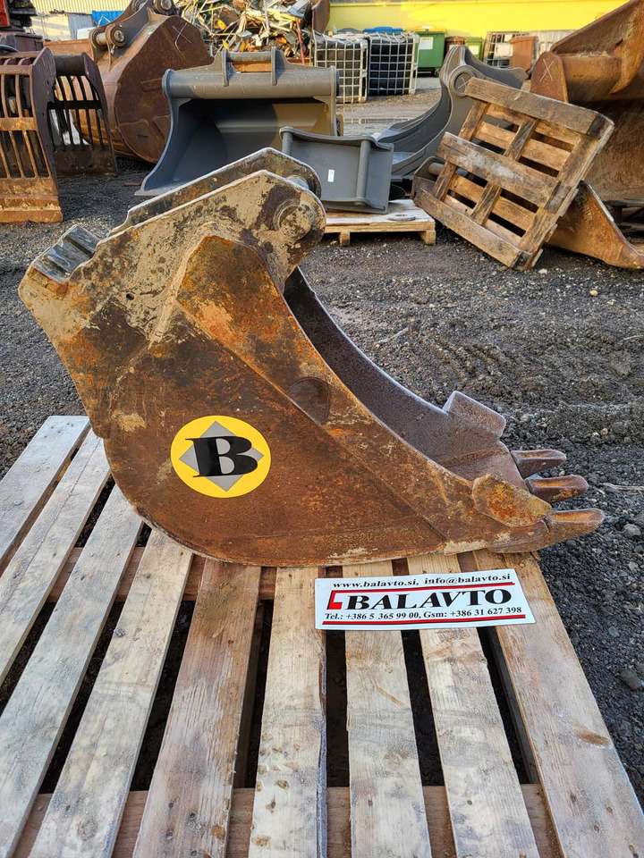 Narrow digging bucket 300 mm - Cazo para excavadora: foto 2 Narrow digging bucket 300 mm - Cazo para excavadora: foto 2