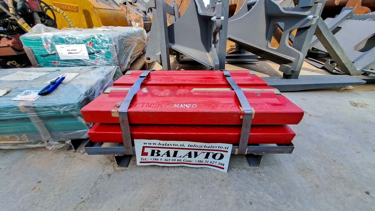 Blow bar Rubble Master RM90 for crusher - Recambio para Machacadora: foto 3 Blow bar Rubble Master RM90 for crusher - Recambio para Machacadora: foto 3