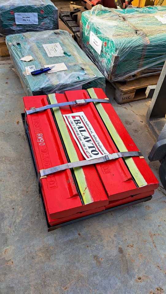 Blow bar Rubble Master RM90 for crusher - Recambio para Machacadora: foto 4 Blow bar Rubble Master RM90 for crusher - Recambio para Machacadora: foto 4