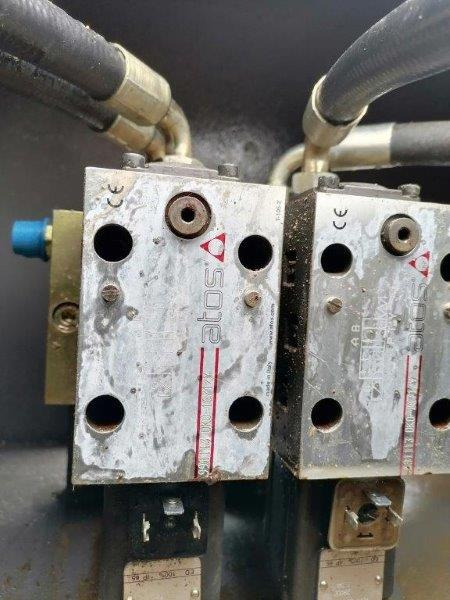 Stabilisers 14302778 Volvo EW160 - Recambio para Excavadora: foto 2 Stabilisers 14302778 Volvo EW160 - Recambio para Excavadora: foto 2