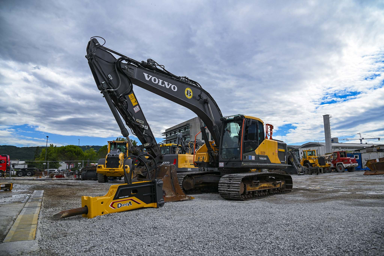 VOLVO EC220EL - Excavadora de cadenas: foto 4 VOLVO EC220EL - Excavadora de cadenas: foto 4