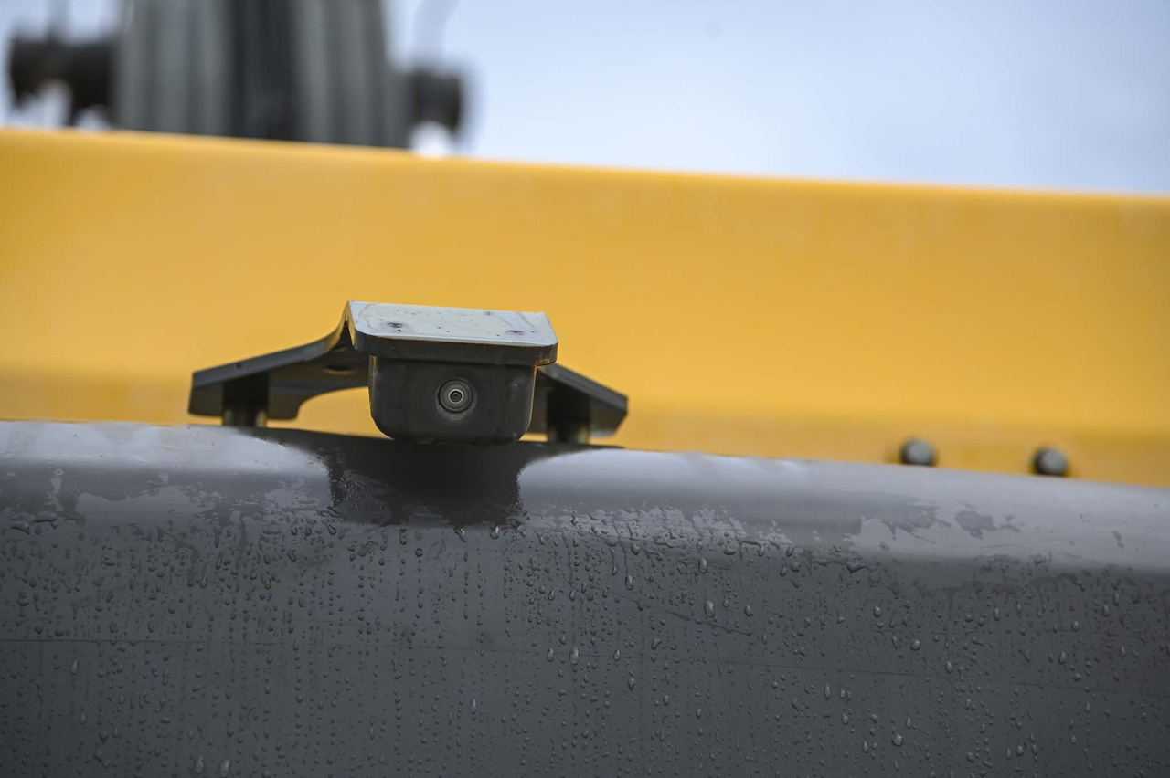 Excavadora de cadenas VOLVO EC300DNL: foto 42 Excavadora de cadenas VOLVO EC300DNL: foto 42