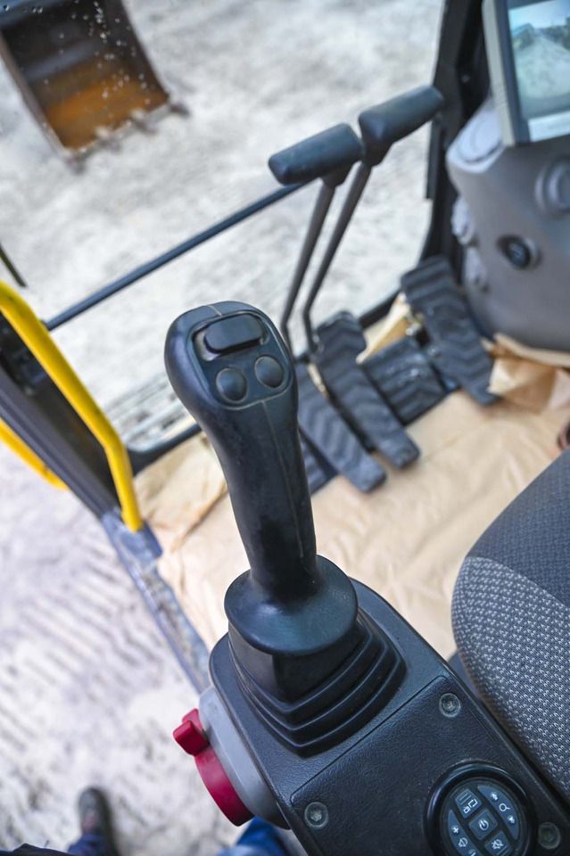 Excavadora de cadenas VOLVO EC300DNL: foto 50 Excavadora de cadenas VOLVO EC300DNL: foto 50