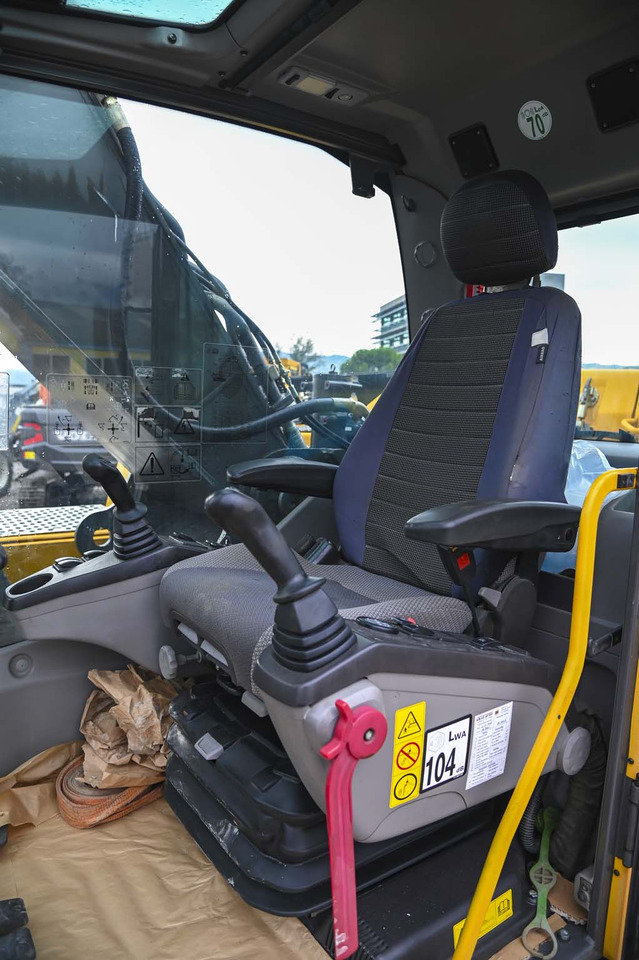 Excavadora de cadenas VOLVO EC300DNL: foto 48 Excavadora de cadenas VOLVO EC300DNL: foto 48