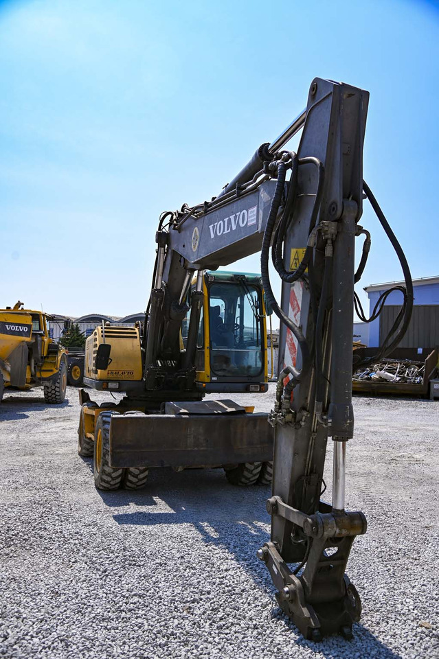 Excavadora de ruedas VOLVO EW180B: foto 8 Excavadora de ruedas VOLVO EW180B: foto 8