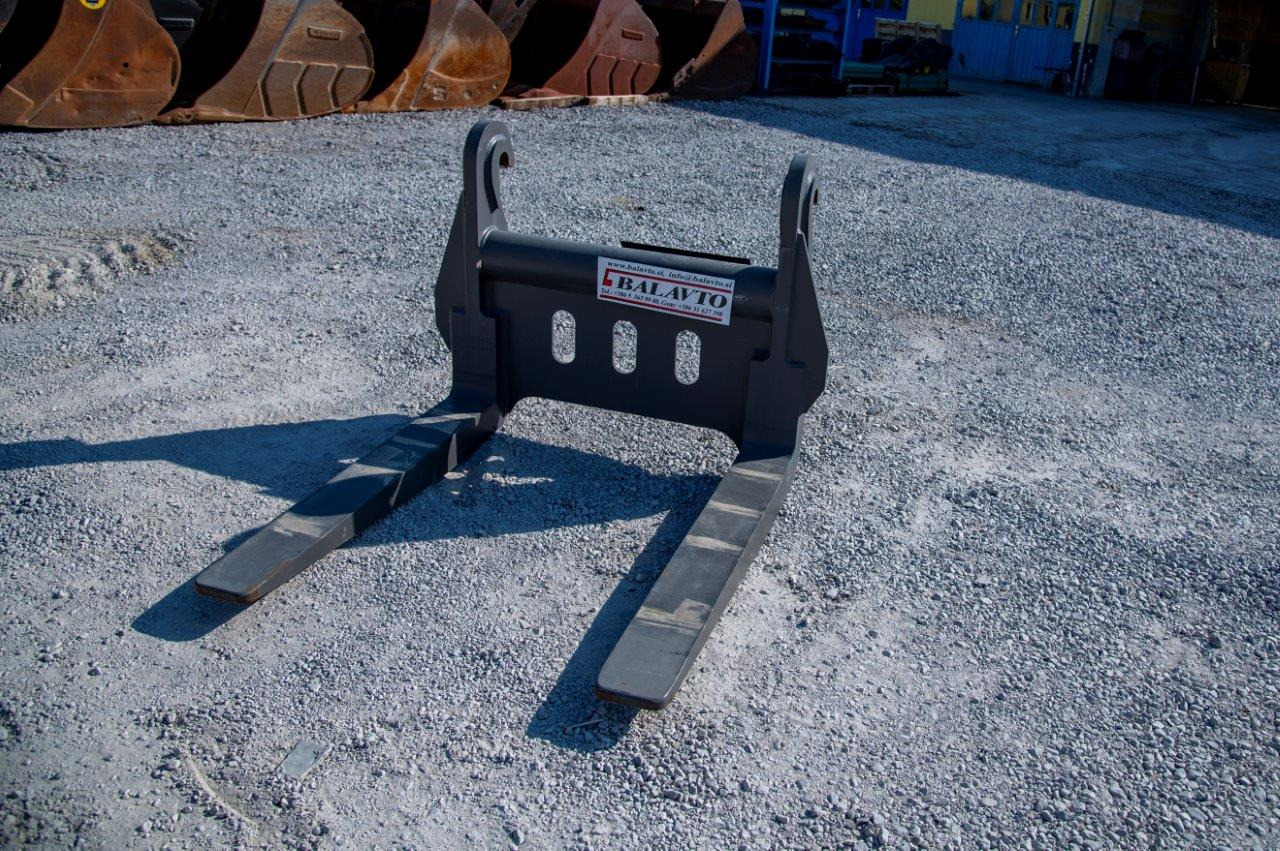 Volvo pallet forks 91420 - Horquillas para Cargadora: foto 2 Volvo pallet forks 91420 - Horquillas para Cargadora: foto 2