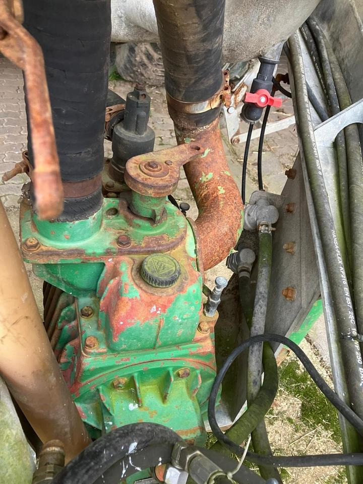 Güllefass Güllewagen Meyer-Lohne 14000l 18m Schleppschlauch - Cuba de purín: foto 5 Güllefass Güllewagen Meyer-Lohne 14000l 18m Schleppschlauch - Cuba de purín: foto 5