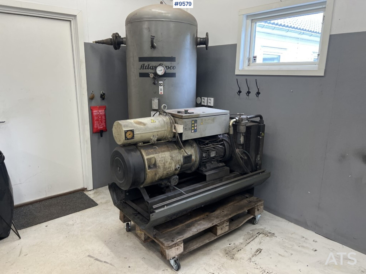 Compressor Mattei ERC1015L KIT with 1000 liter tank - Compresor de aire: foto 1 Compressor Mattei ERC1015L KIT with 1000 liter tank - Compresor de aire: foto 1