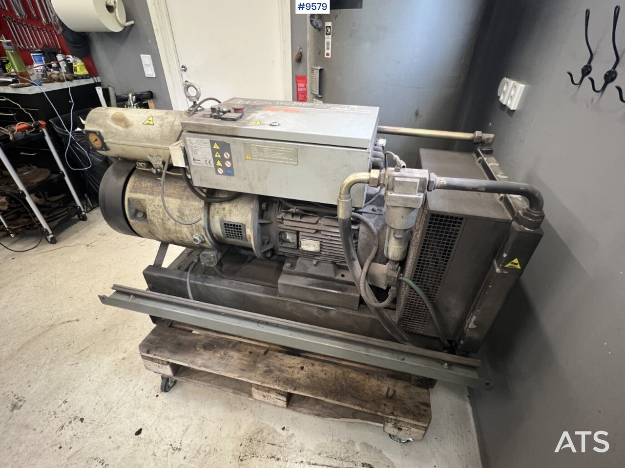 Compressor Mattei ERC1015L KIT with 1000 liter tank - Compresor de aire: foto 5 Compressor Mattei ERC1015L KIT with 1000 liter tank - Compresor de aire: foto 5