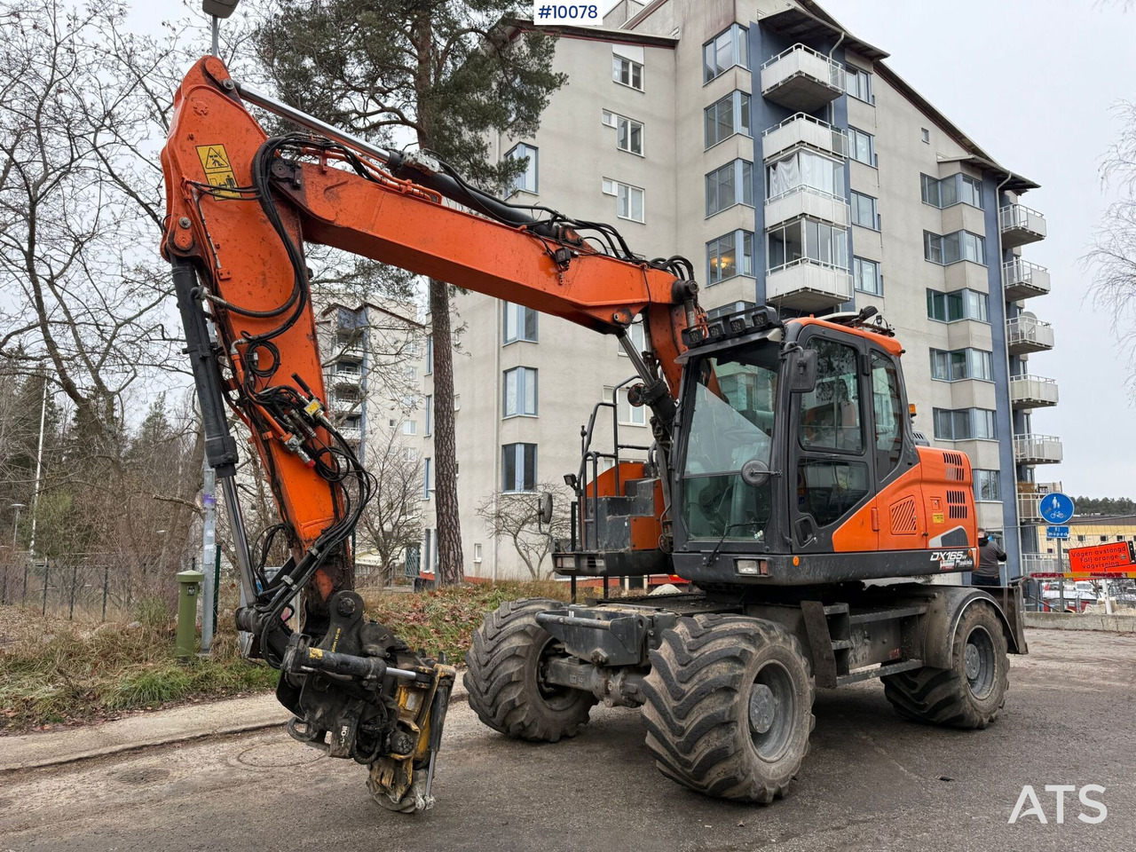 Doosan DX165W-5 Wheeled excavator (VIDEO) - Excavadora de ruedas: foto 1 Doosan DX165W-5 Wheeled excavator (VIDEO) - Excavadora de ruedas: foto 1