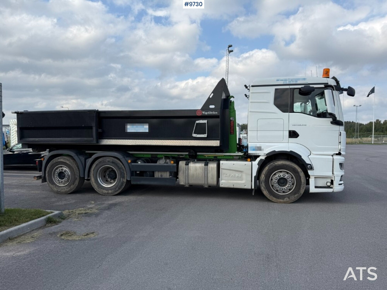 Hook lift MAN TGS 26.510 with crane flatbed and gravel flatbed - Camión multibasculante: foto 5 Hook lift MAN TGS 26.510 with crane flatbed and gravel flatbed - Camión multibasculante: foto 5