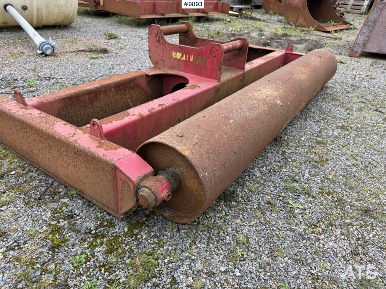 Leveling bar - S60 - Implemento para Maquinaria de construcción: foto 3 Leveling bar - S60 - Implemento para Maquinaria de construcción: foto 3