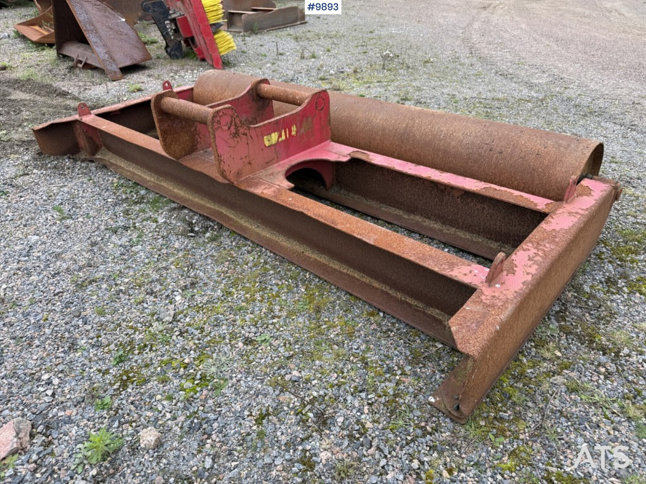 Leveling bar - S60 - Implemento para Maquinaria de construcción: foto 4 Leveling bar - S60 - Implemento para Maquinaria de construcción: foto 4