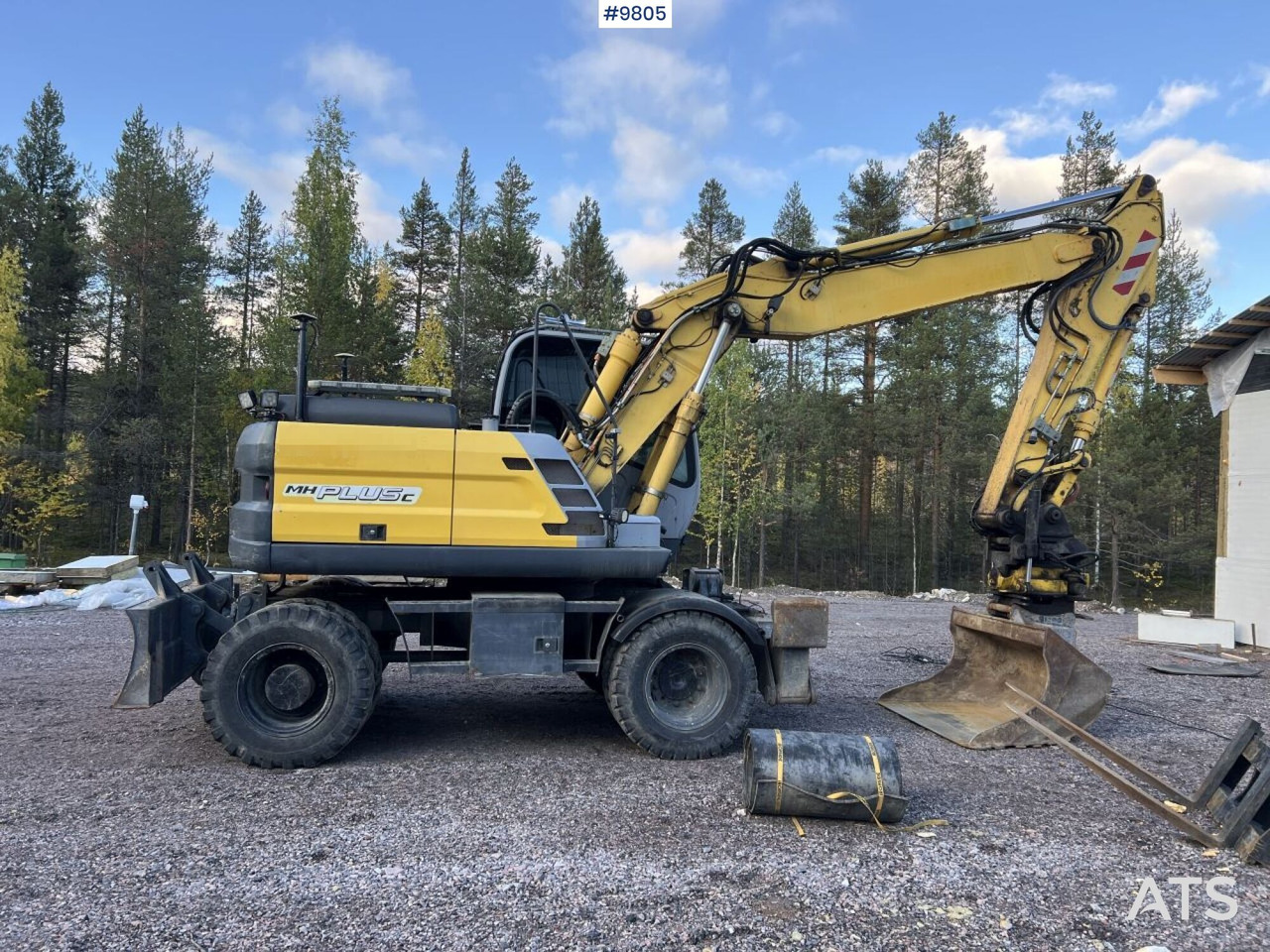 New Holland, MH-Plus-C Wheel excavator with excavation system, rotor, and grader bucket - Excavadora de ruedas: foto 3 New Holland, MH-Plus-C Wheel excavator with excavation system, rotor, and grader bucket - Excavadora de ruedas: foto 3