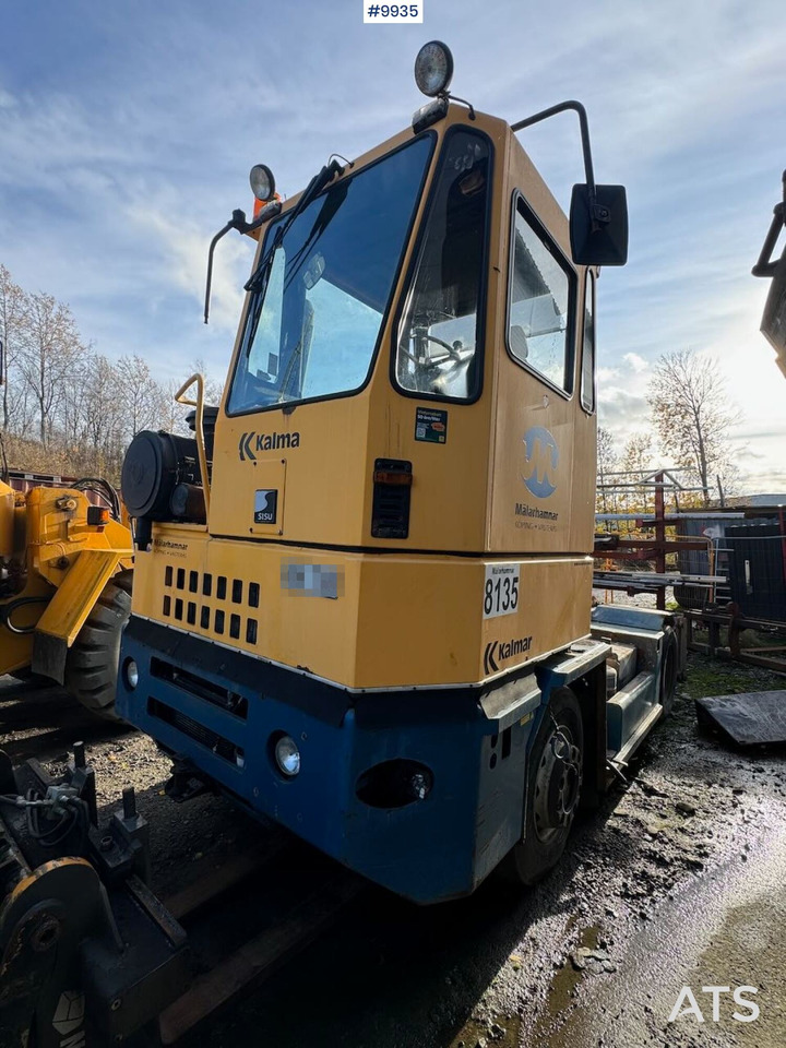 Sisu Terminaltraktor Rep object - Tractor industrial: foto 1 Sisu Terminaltraktor Rep object - Tractor industrial: foto 1