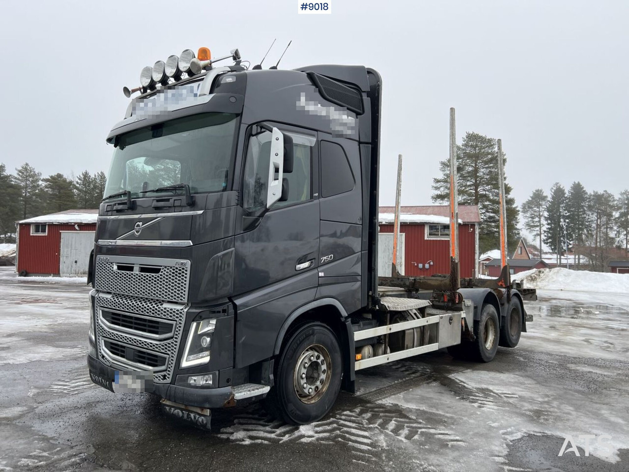 Timber Truck Volvo FH 16 6*4 (SEE VIDEO) - Camión forestal: foto 1 Timber Truck Volvo FH 16 6*4 (SEE VIDEO) - Camión forestal: foto 1