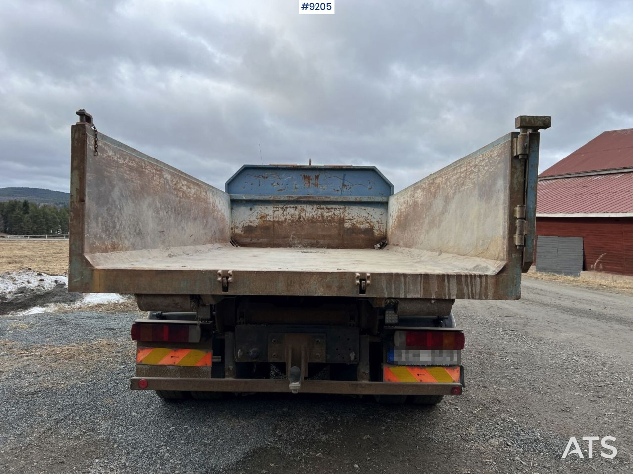 Volvo FL 6 4X2 Truncated hooklift with flatbed - Camión multibasculante: foto 4 Volvo FL 6 4X2 Truncated hooklift with flatbed - Camión multibasculante: foto 4