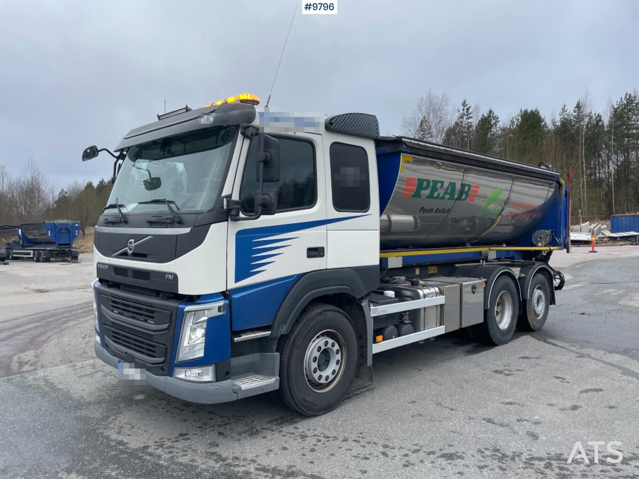 Volvo FM 370 6x2 Spreader truck - Camión volquete: foto 1 Volvo FM 370 6x2 Spreader truck - Camión volquete: foto 1