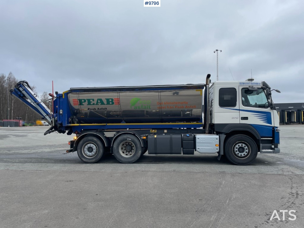 Volvo FM 370 6x2 Spreader truck - Camión volquete: foto 5 Volvo FM 370 6x2 Spreader truck - Camión volquete: foto 5
