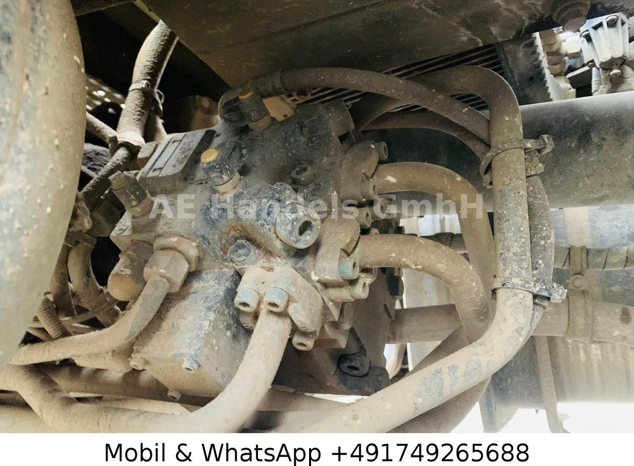 Cabeza tractora MAN TGS 18.510 NN BL 4x4 Hydro*Retarder/2-Kreis-Hydr: foto 11 Cabeza tractora MAN TGS 18.510 NN BL 4x4 Hydro*Retarder/2-Kreis-Hydr: foto 11