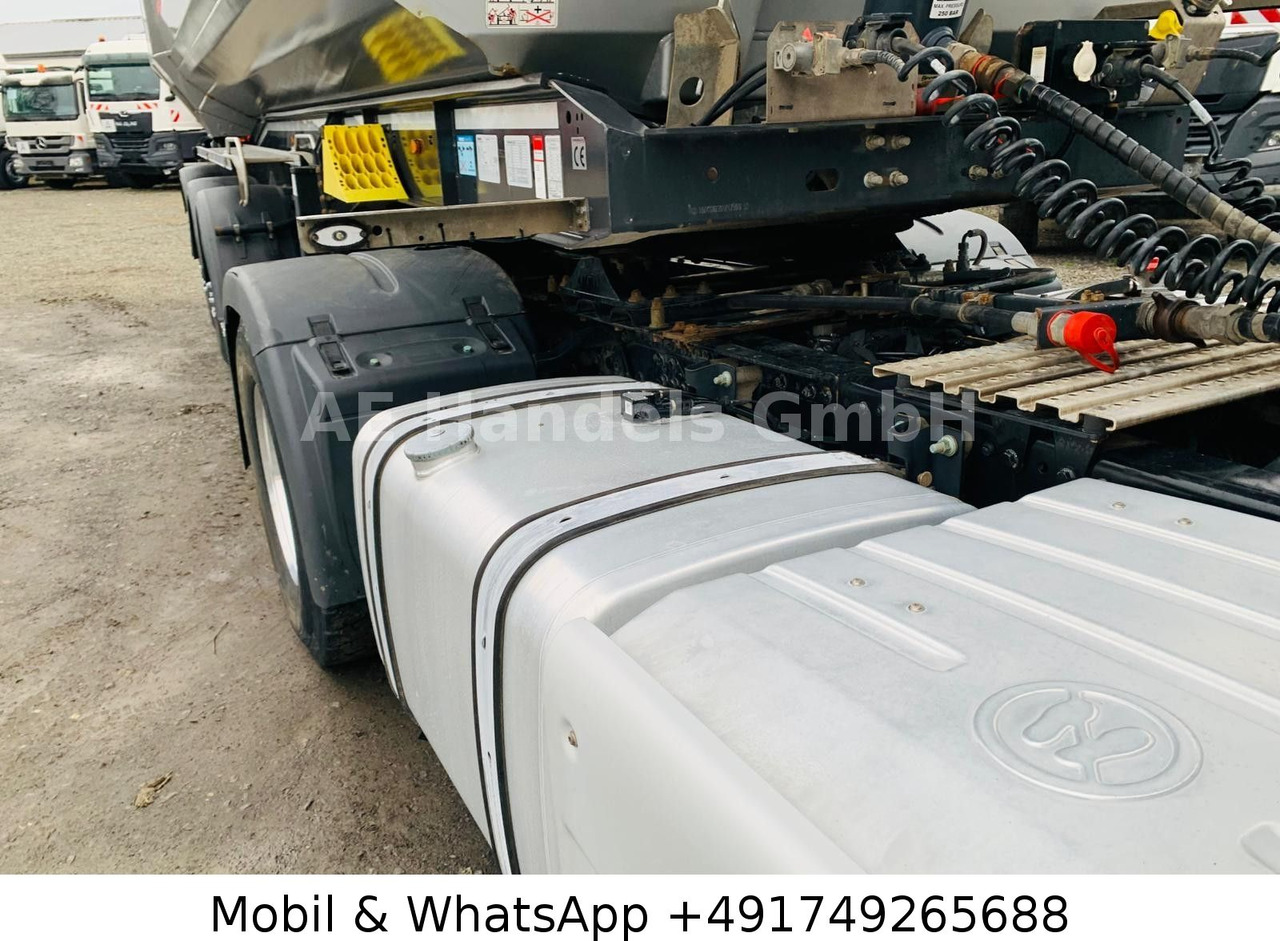 Cabeza tractora MAN TGS 18.510 NN BL 4x4 Hydro*Retarder/2-Kreis-Hydr: foto 9 Cabeza tractora MAN TGS 18.510 NN BL 4x4 Hydro*Retarder/2-Kreis-Hydr: foto 9