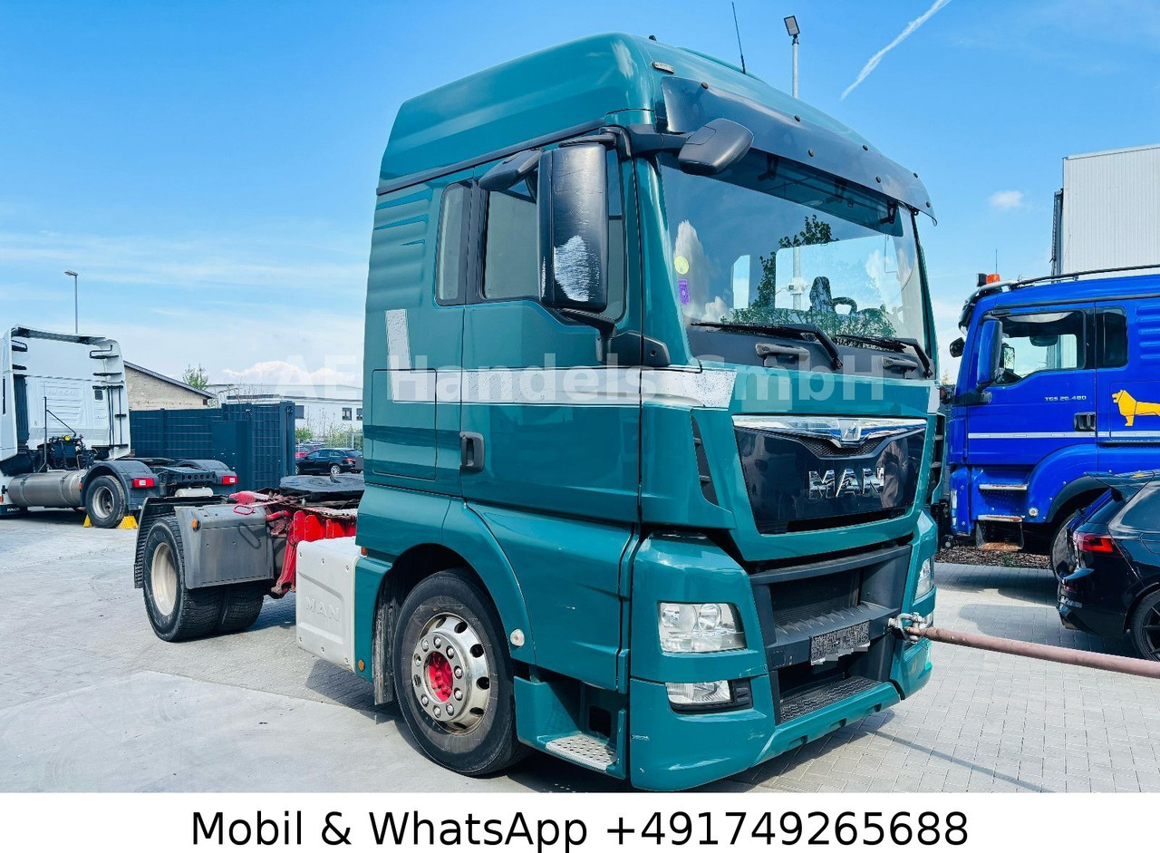 MAN TGX 18.440 XLX *Retarder/ADR/ACC/LDW/Standklima - Cabeza tractora: foto 1 MAN TGX 18.440 XLX *Retarder/ADR/ACC/LDW/Standklima - Cabeza tractora: foto 1