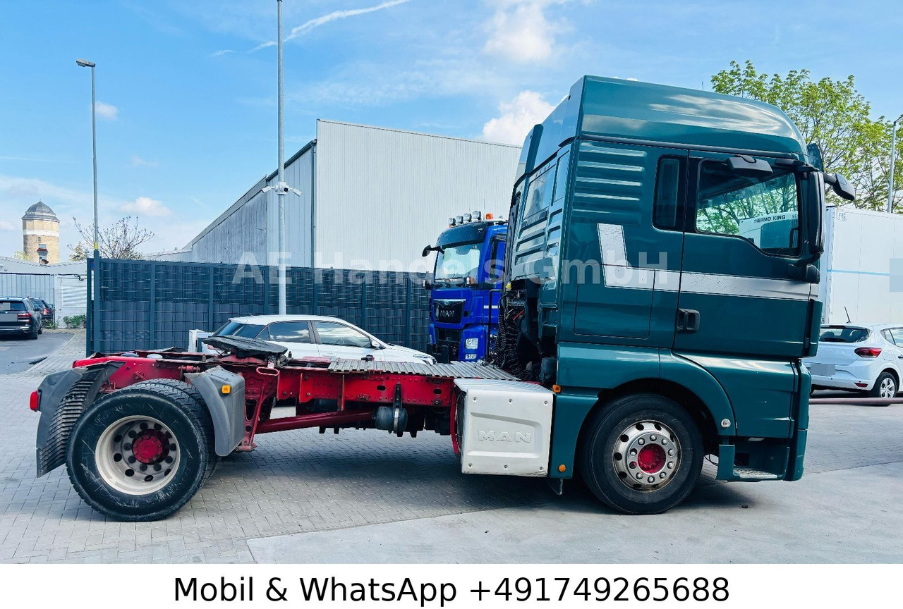 MAN TGX 18.440 XLX *Retarder/ADR/ACC/LDW/Standklima - Cabeza tractora: foto 2 MAN TGX 18.440 XLX *Retarder/ADR/ACC/LDW/Standklima - Cabeza tractora: foto 2