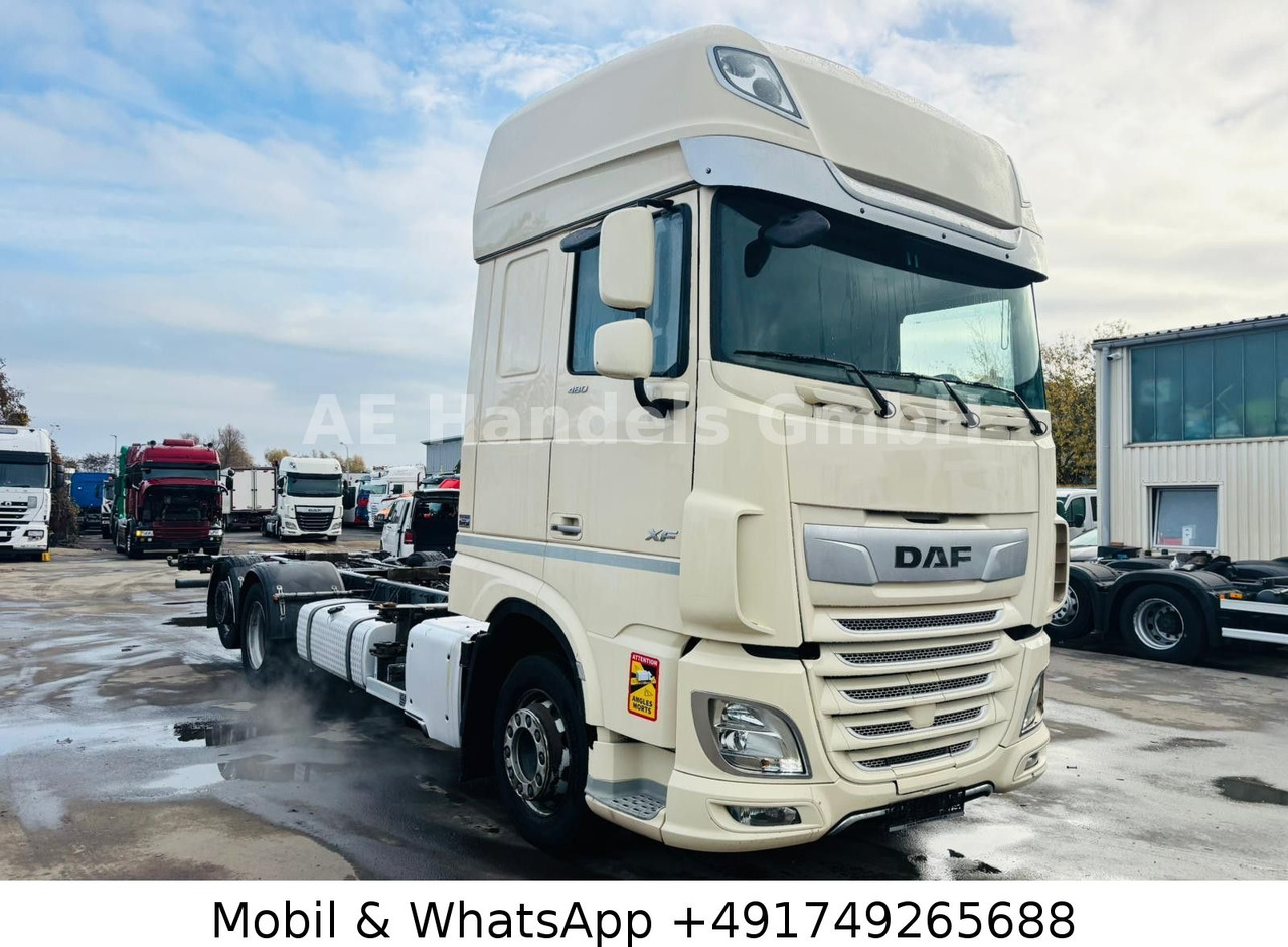 DAF XF 480 SSC LL BDF *Retarder/ACC/Multi/Standklima - Camión portacontenedore/ Intercambiable: foto 1 DAF XF 480 SSC LL BDF *Retarder/ACC/Multi/Standklima - Camión portacontenedore/ Intercambiable: foto 1