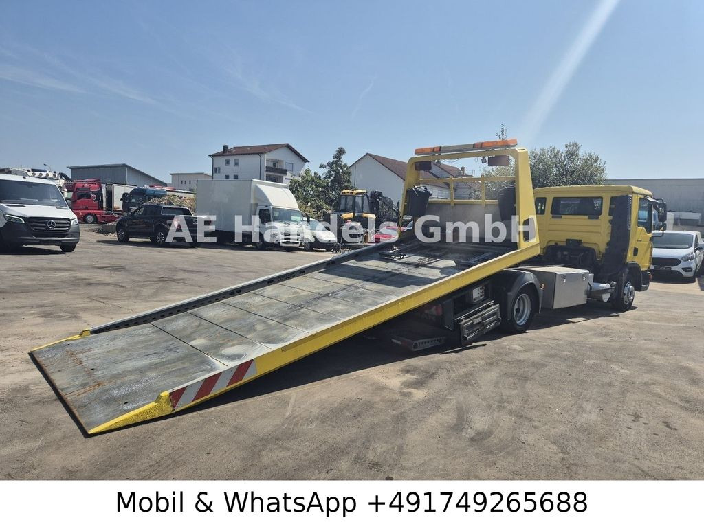 MAN TGL 8.180 BL *Brille/Seilwinde/Schiebeplateau - Grua de remolque autos, Furgoneta: foto 4 MAN TGL 8.180 BL *Brille/Seilwinde/Schiebeplateau - Grua de remolque autos, Furgoneta: foto 4