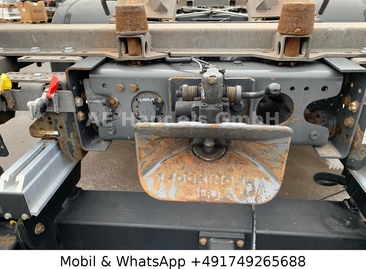 Camión portacontenedore/ Intercambiable Mercedes-Benz Actros V 2545 GigaSpace BDF *Retarder/Multi/LBW: foto 13 Camión portacontenedore/ Intercambiable Mercedes-Benz Actros V 2545 GigaSpace BDF *Retarder/Multi/LBW: foto 13