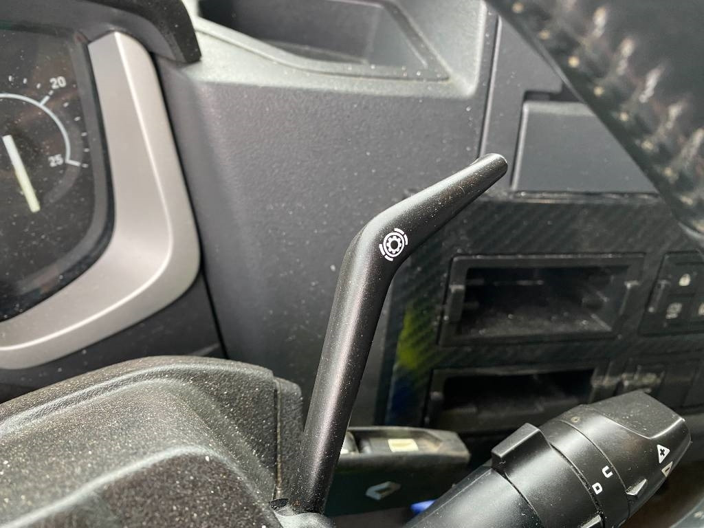 Cabeza tractora Renault T480 Dti13 / Carte Grise Françaises endommagé: foto 45 Cabeza tractora Renault T480 Dti13 / Carte Grise Françaises endommagé: foto 45