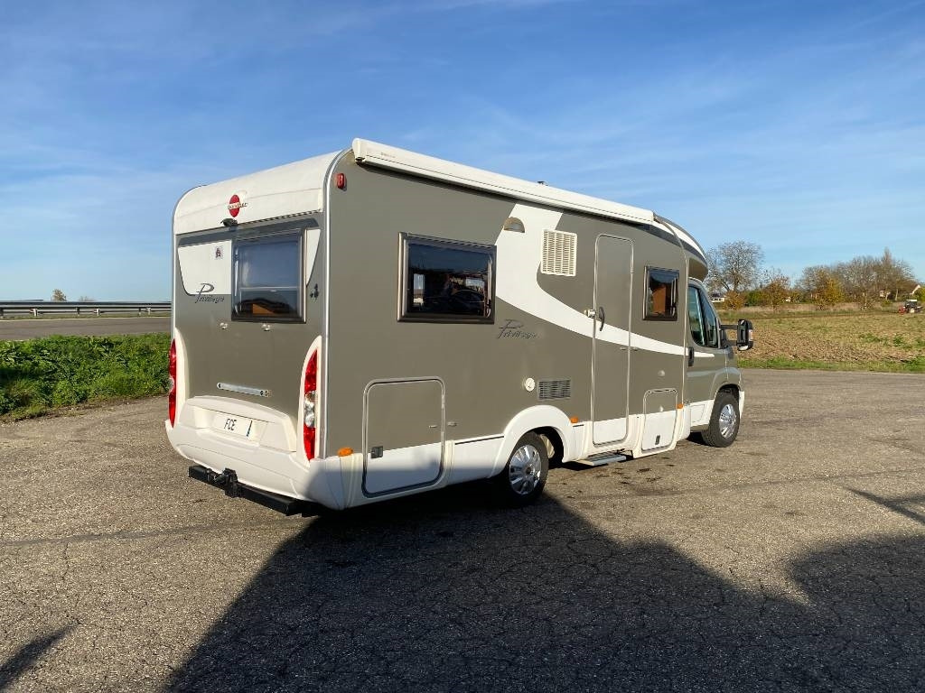 Fiat BURSTNER Privilège T615-DUCATO 130 M/Jet endommagé - Autocaravana perfilada: foto 5 Fiat BURSTNER Privilège T615-DUCATO 130 M/Jet endommagé - Autocaravana perfilada: foto 5