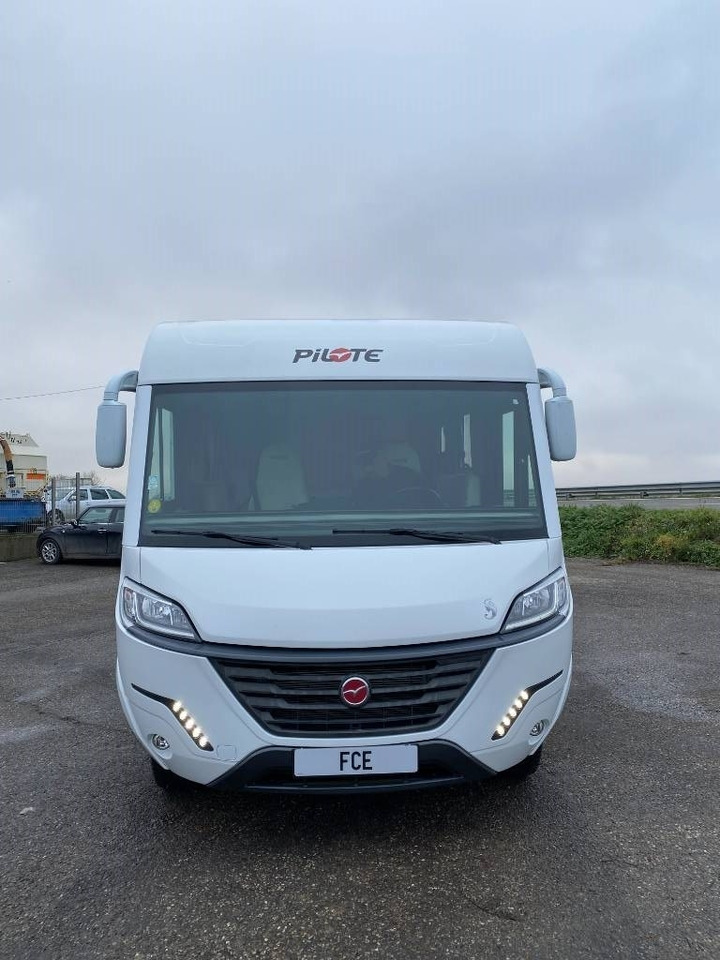 Fiat DUCATO MAXI 160 Multijet 2,2D/PILOTE G741endommagé - Autocaravana integral: foto 2 Fiat DUCATO MAXI 160 Multijet 2,2D/PILOTE G741endommagé - Autocaravana integral: foto 2