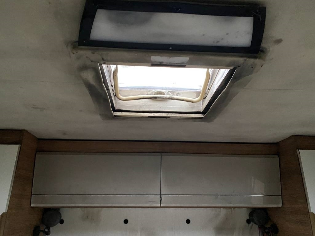 Autocaravana integral Fiat DUCATO MAXI 160 Multijet 2,2D/PILOTE G741endommagé: foto 15