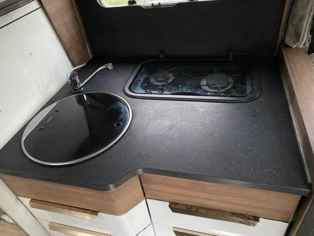 Autocaravana integral Fiat DUCATO MAXI 160 Multijet 2,2D/PILOTE G741endommagé: foto 46