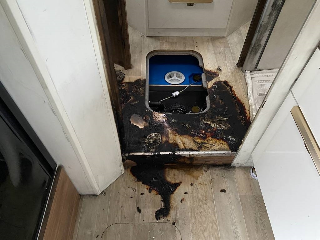 Autocaravana integral Fiat DUCATO MAXI 160 Multijet 2,2D/PILOTE G741endommagé: foto 11