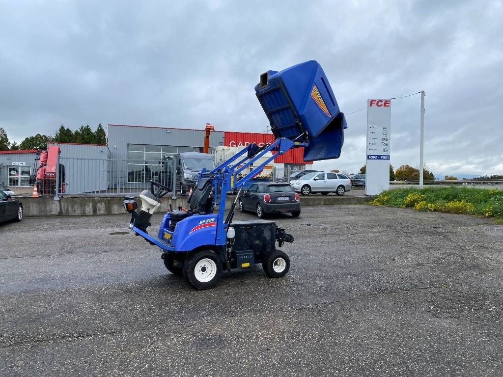 Iseki SF 235F 1er Main endommagée  - Segadora: foto 3 Iseki SF 235F 1er Main endommagée  - Segadora: foto 3