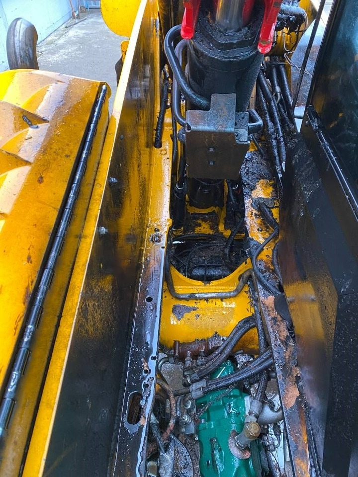 Manipulador telescópico JCB 531-70 Agri Super 40km: foto 9