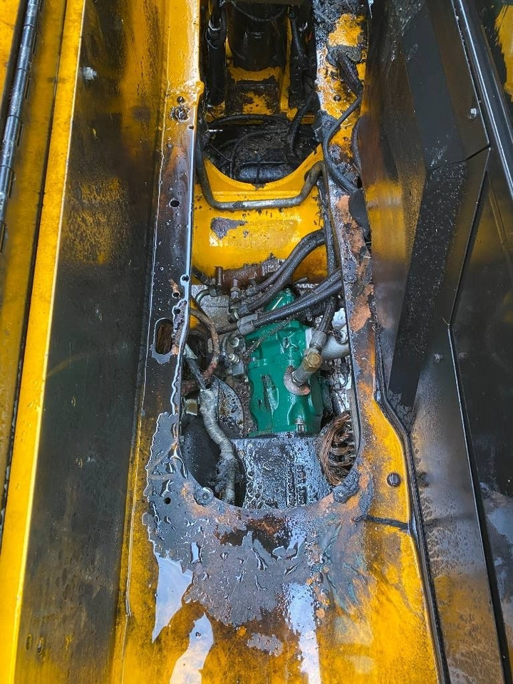 Manipulador telescópico JCB 531-70 Agri Super 40km: foto 8