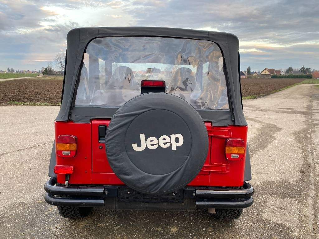 Jeep WRANGLER 2.5i 118 Véhicule d'Origine Française - SUV/ Todoterreno: foto 5 Jeep WRANGLER 2.5i 118 Véhicule d'Origine Française - SUV/ Todoterreno: foto 5