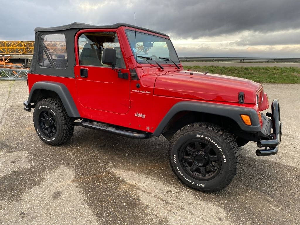Jeep WRANGLER 2.5i 118 Véhicule d'Origine Française - SUV/ Todoterreno: foto 3 Jeep WRANGLER 2.5i 118 Véhicule d'Origine Française - SUV/ Todoterreno: foto 3
