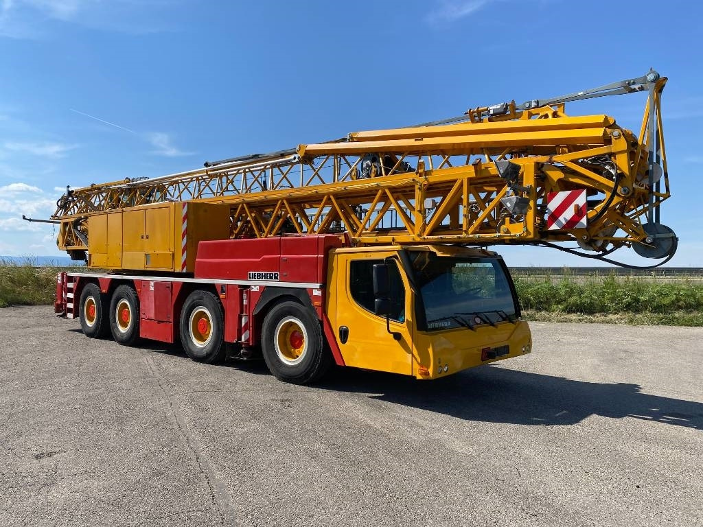 Liebherr MK 88 Certificat CE / 1er Main endommagée - Autogrúa: foto 3 Liebherr MK 88 Certificat CE / 1er Main endommagée - Autogrúa: foto 3